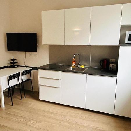 Easy Room Italy มิลาน ภายนอก รูปภาพ